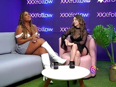 Anal, Gorda, Tetas grandes, Mamada, Penetracion con dedos, Coño, Trio, Mojado