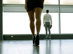 Grosser schwanz, Blasen, Braunhaarige, Aufs gesicht abspritzen, Klaffend, Hardcore, Weibliche ejakulation, Tätowierung