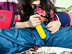 18 ans, Couple, Première fois, Fait maison, Indienne, Japonaise, Maman, Épouse