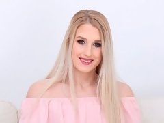 In den arsch, Arsch, Hundestellung, Handjob, Lecken, Rasiert, Jungendliche (18+), Titten