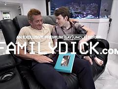 Anal, Sucer une bite, Tir de sperme, Homosexuelle, Branlette thaïlandaise, Hard, Léchez, Adolescente