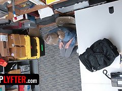 Amerikanisch, Hinterzimmer, Kehlenfick, Hundestellung, Handjob, Hd, Entkleiden, Jungendliche (18+)