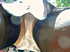 Exhib, De plein air, Softcore, Jarretelles, Sous la jupe