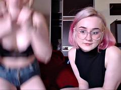 Amateur, Nana, Blonde, Rondelette, Lesbienne, Nénés