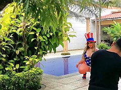 Красивые, Блондинки, Собачьи, Толстые, Хд, Лесбиянка, Сиськи, Подглядывание