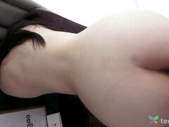 Asiatisch, Braunhaarige, Vollbusig, Hochschule, Paar, Japanische massage, Natürlichen titten, Titten