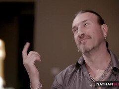 Большой член, Большие сиськи, Блондинки, Брюнетки, Член, Секс без цензуры, Итальянки, Милф