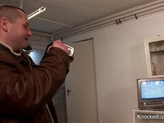 Gros seins, Éjaculation interne, Médecin, Hd, Hongroise, Bureau, Enceinte, Rousse roux