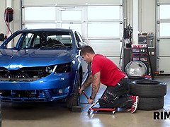 Gros seins, Blonde, Sucer une bite, Plantureuse, Femme couguar, Énorme, Mère que j'aimerais baiser, Nénés