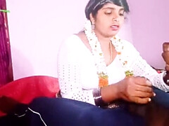 Grosser arsch, Blasen, Hardcore, Hd, Indisch, Natürlichen titten, Muschi, Eng