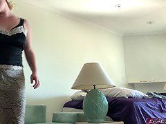 Amerikaans, Mooi, Blond, Oudere vrouw, Moeder die ik wil neuken, Kut duiken, Stiefmoeder, Webcamera