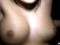 Nana, Gros seins, Brunette brune, Hard, Argent, De plein air, Pov, Nénés