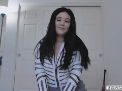 Mamada, Morena, Garganta profunda, Vestido, Tacones, Pov, Coño, Tatuaje