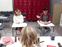 Lieveling, Grote mammen, Diep in de keel, Hd, Likken, Kut duiken, Ruw, Trio