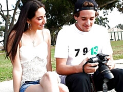 Grote kont, Grote lul, Pijpbeurt, Bruinharig, Hondjeshouding, Geschoren, Mager, Tiener