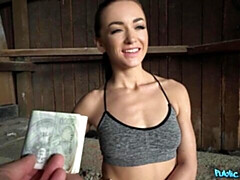 Grote lul, Bruinharig, Natuurlijke tieten, Gezichtspunt, Geschoren, Mager, Tiener, Tieten likken