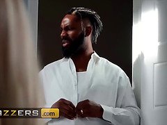 (Codi Vore) wants some alone time with (Steve Holmes) to take every inch of his hard dick - brazzers