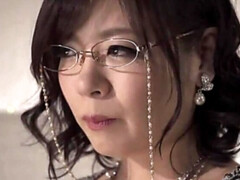 Grosse titten, Braunhaarige, Besamung, Aufs gesicht abspritzen, Behaart, Hd, Japanische massage, Strumpfhose