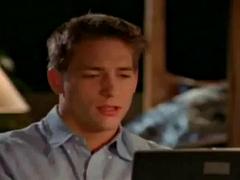 Tussi, Grosse titten, Braunhaarige, Reif, Milf, Öffentlich, Titten