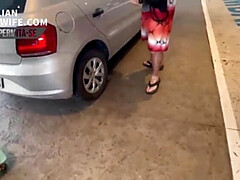 CATCHING THE TWO SINGLES IN THE EYES OF THE CORNO AND EVERYONE ON THE BEACH