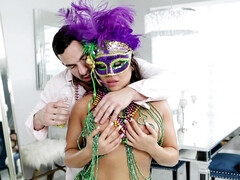 Gros cul, Gros seins, Noire, Hd, Fille latino, Mère que j'aimerais baiser, Seins naturels, Rasée