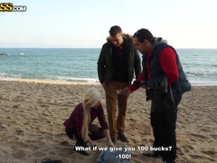 Черные, Блондинки, Сперма на лице, Деньги, На природе, Чулки, Тату, Втроем