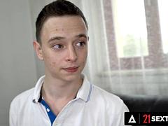 Grosse bite, Gros seins, Sucer une bite, Fétiche, Mamie, Mature, Rousse roux, Nénés