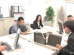 Ai Mizushima gets the job sucking cock and swallowing seed