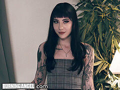 Verga grande, Mamada, Morena, Gotica, Pajear, Realidad, Tatuaje, Tetas