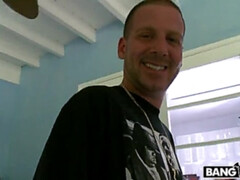 Lécher le cul, Gros cul, Noire, Sucer une bite, Fille latino, Chatte, Rasée, Nénés