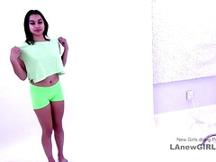 Leie, Vorstellungsgespräch, Tussi, Blasen, Spermaladung, Süss, Kehlenfick, Behaart