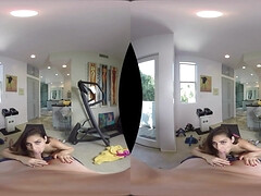 Gros seins, Brunette brune, Plantureuse, Hard, Seins naturels, Petite femme, Pov, Nénés