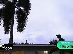 Gevangen, Aangekleed, Lul, Hardcore, Hd, Taboe, Tiener, Trio