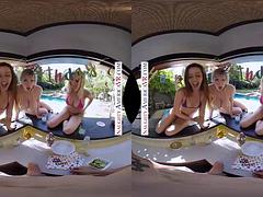 Tridimensionnel, Nana, Gros seins, Blonde, Le plan cul à quatre, Fête, Surprise, Nénés