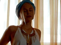 Sweet teen Nikki Hill is soloing in the hottest way on the cam