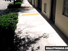 Realitykings - street blowjobs - glad holly starring holly starr and Juan Largo