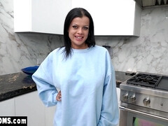 Grote lul, Grote mammen, Lul, Moeder die ik wil neuken, Moeder, Zoon, Stiefmoeder, Taboe