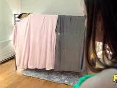 Asiatique, Bondage, Brunette brune, Tchèque, En levrette, Seins naturels, Lécher le sphincter, Nénés