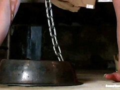 Garganta profunda, Fetiche, Penetracion con puños, Abierta, Sexo duro, Interracial, Nalgadas, Tetas