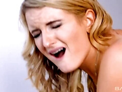 Anal, Grosse bite, Gorge profonde, Double pénétration, Hd, Lingerie, Jarretelles, Plan cul à trois