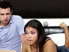 Gros cul, Frère, Éjaculer dans la bouche, Gorge profonde, Branlette thaïlandaise, Hd, Fille latino, Adolescente