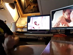 Amateur, Verga grande, Corridas, Corridas faciales, Gay, Masturbación, Solo, Chupando