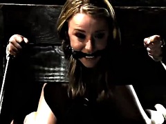 Садо мазо, Бондаж, Кожа