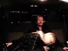 Blond, Pijpbeurt, Auto, Sperma in mond, Sperma shot, Europees, Hardcore, Tiener