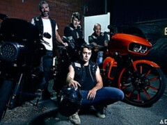 Grote kont, Grote lul, Grote mammen, Pijpbeurt, Bruinharig, Zwart, Flexibiel, Moeder die ik wil neuken