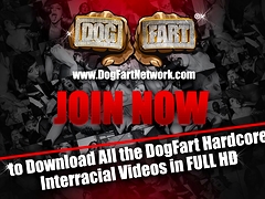 In den arsch, Blondine, Blasen, Spermaladung, Behaart, Hd, Interrassisch, Flotter dreier