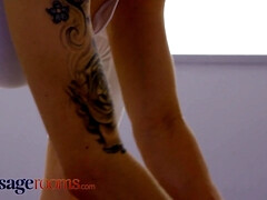 Grosse titten, Erotisch, Frau, Fingern, Massage, Milf, Tätowierung, Titten