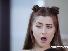 Mamada, Morena, Europeo, Primera ves, Natural, Coño, Afeitado, Adolescente