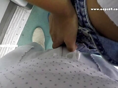 Автобус, Крупный план, В одежде, Эксгибиционист, Ласковые ручки, На публике, Дразнящие, В поезде