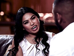 Grosser arsch, Schwarz, Blasen, Braunhaarige, Hundestellung, Interrassisch, Lingerie, Milf